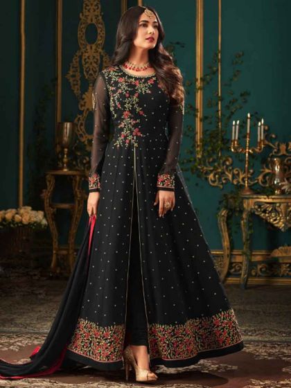 Indian Salwar Kameez & The Fusion Fashion black