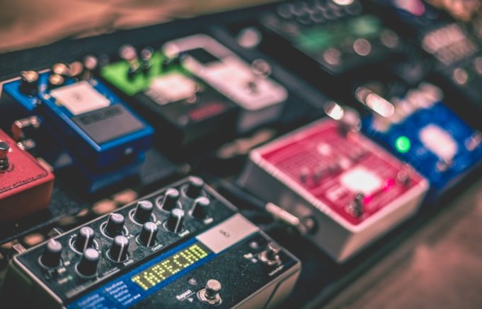 Guitar-Effects-Pedals-Guide-681x437