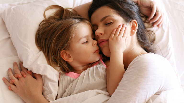 moms can maintain sensible sleep patterns